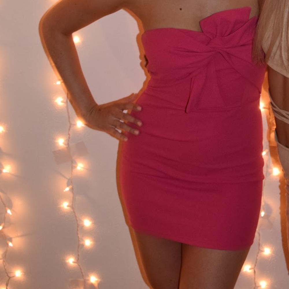 Superdown ' Georgina Tie Front Dress'